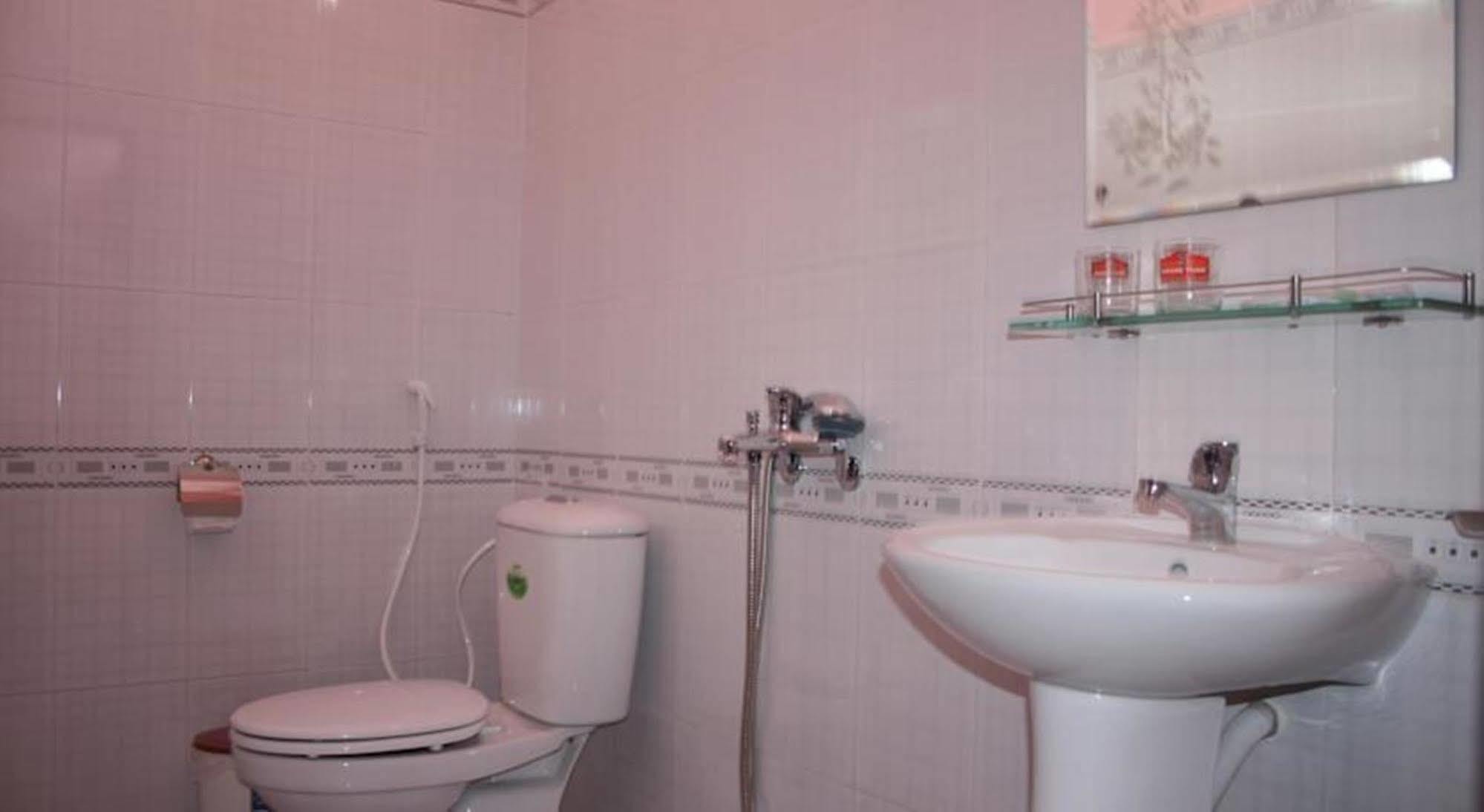 Minh Anh Garden Hotel Phan Thiết Extérieur photo